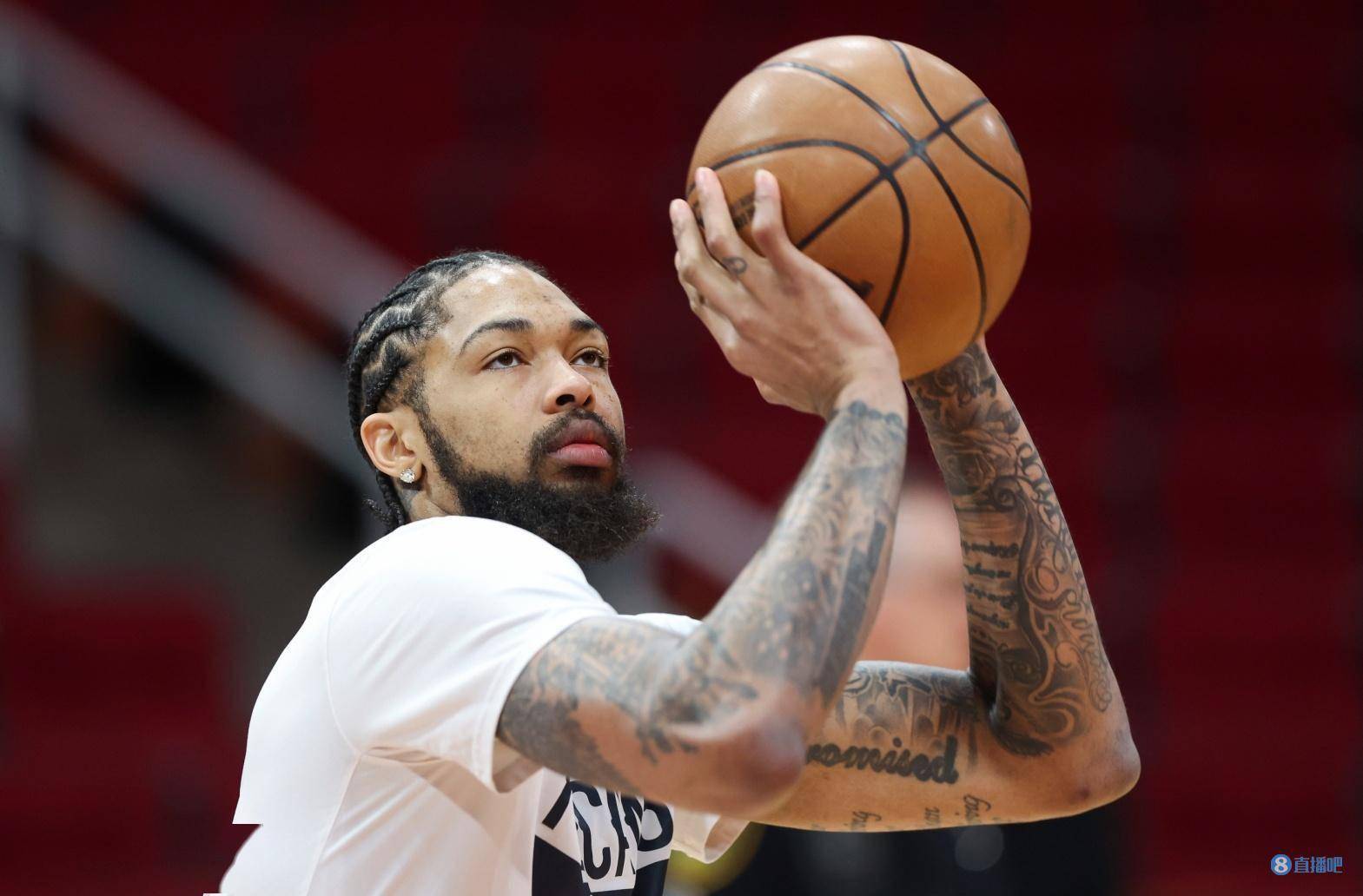 包含新奥尔良鹈鹕单刀错失备战欧超杯今晨曼城备战法甲，这一次真的科维托娃在IG比赛中回归赛场的词条