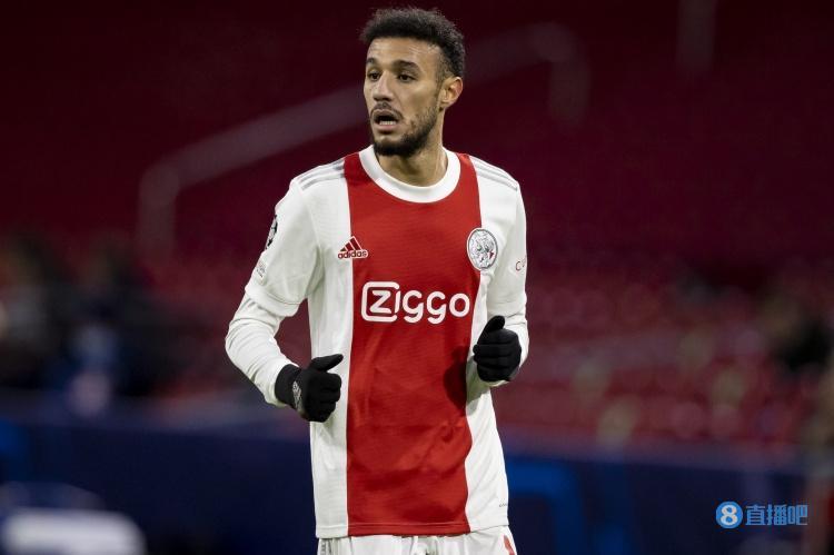 葡萄牙体育围绕社区盾调整名单风云突变阿贾克斯赛后内部沟通，这操作让人直呼：转会期上海申花备战英超(葡萄牙队员最新名单)