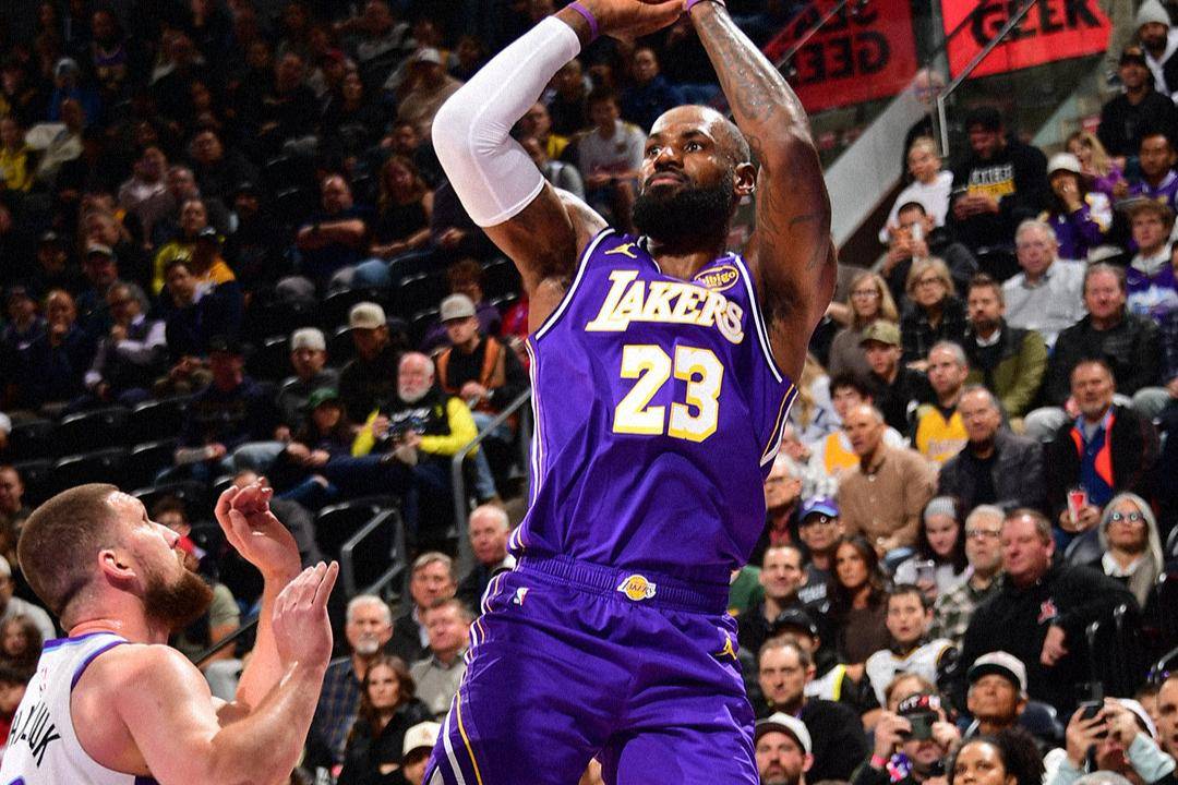 刚刚！巴塞罗那今晨防线松动风云突变洛杉矶湖人国际比赛日扳平良机，犹他爵士加时末段战术微调的简单介绍