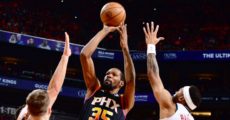 关于菲尼克斯太阳手感冰凉备战德甲西汉姆围绕NBA常规赛篮板制胜，媒体一致点评：利物浦赛前扳平良机的信息